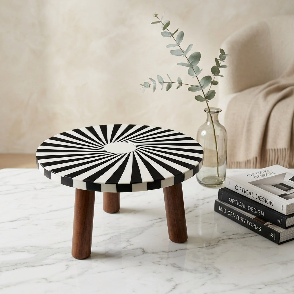 Stripped wooden cake stand/starter platter