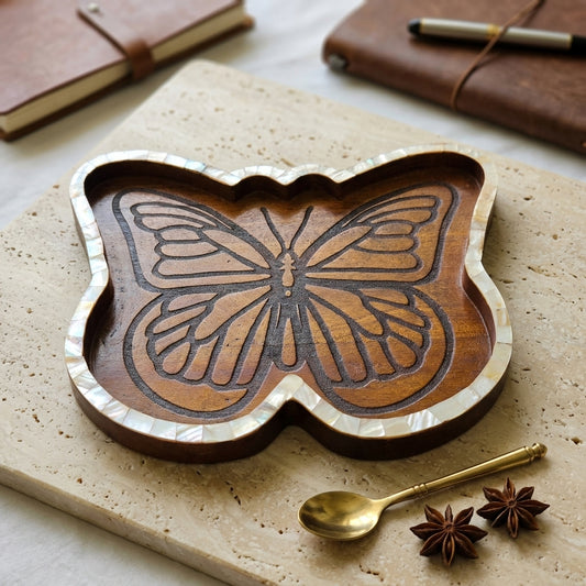 Butterfly tray